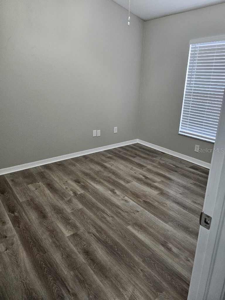 Image 4 of 9 For 6806 Guilford Crest Drive