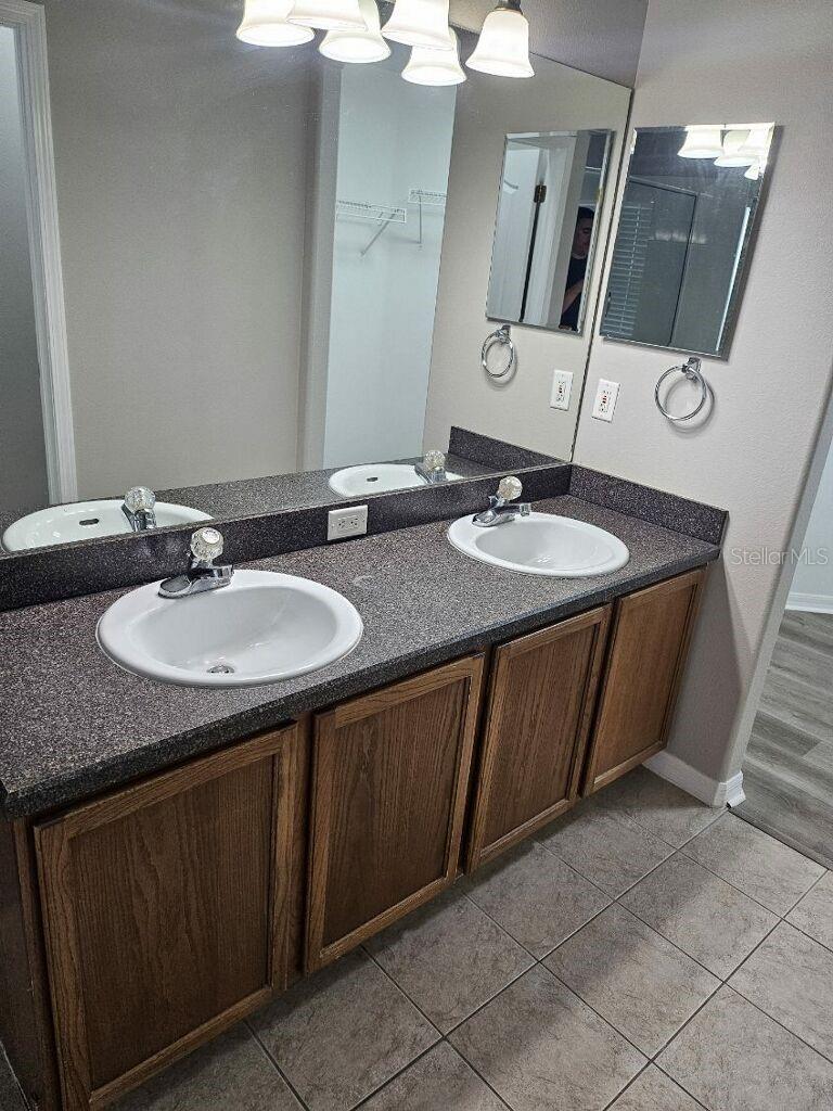 Image 7 of 9 For 6806 Guilford Crest Drive