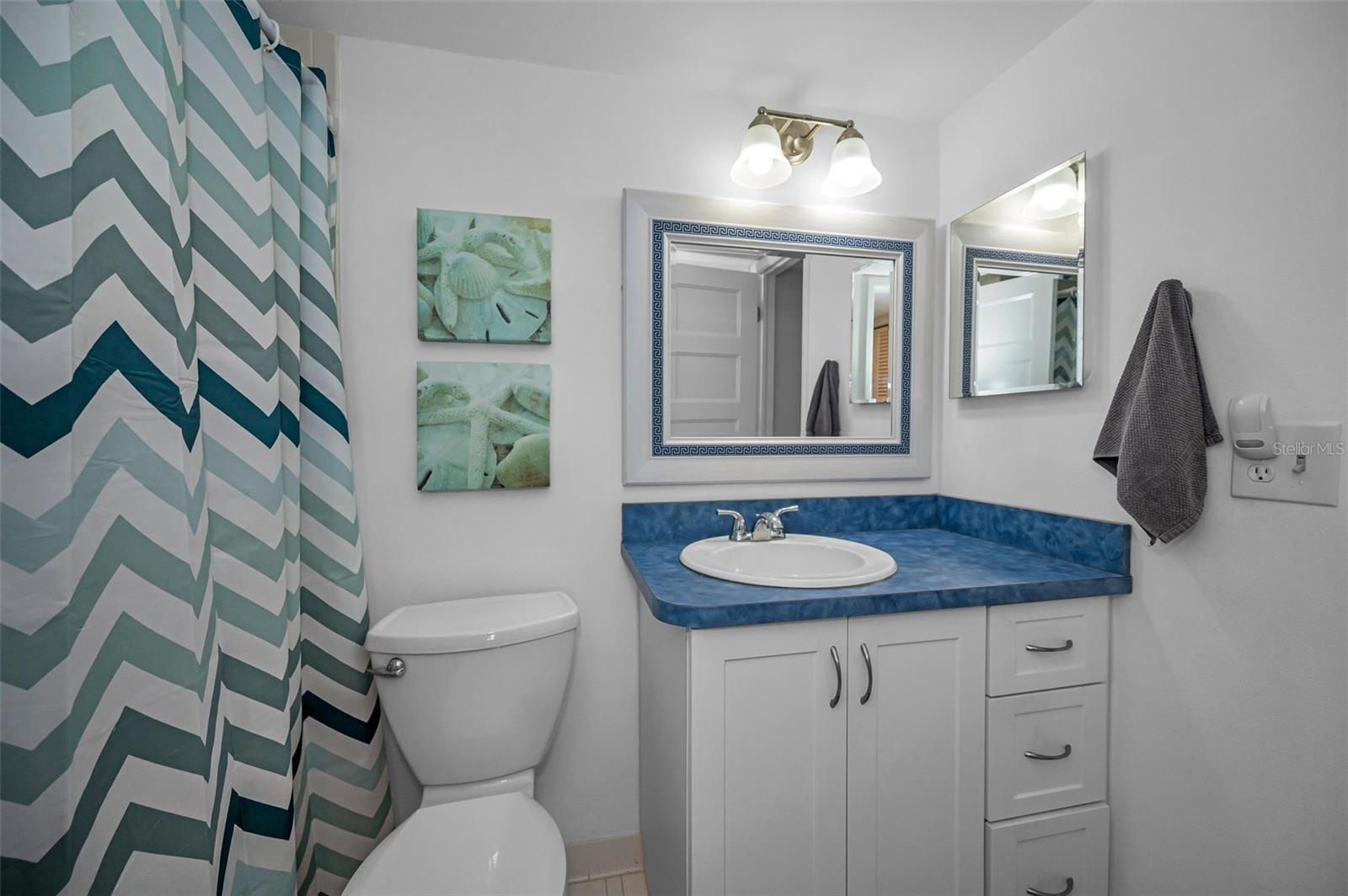 Image 36 of 64 For 4525 Cove Circle 1207