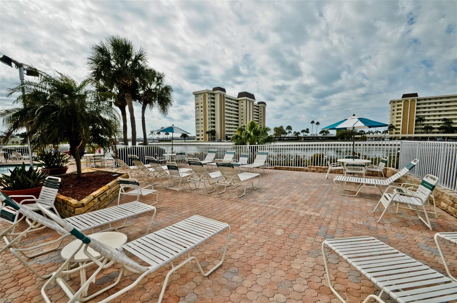 Image 48 of 64 For 4525 Cove Circle 1207