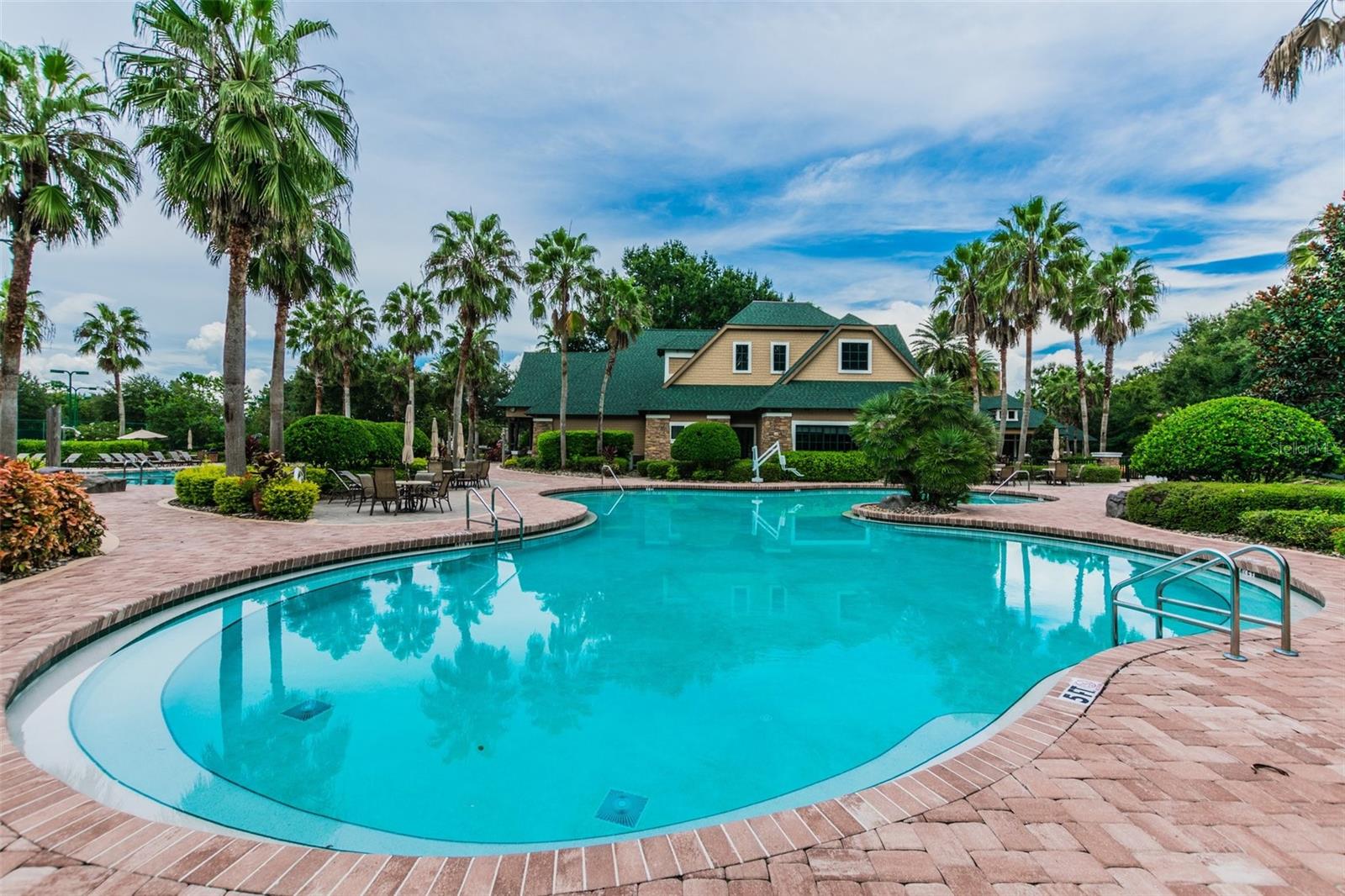 Image 50 of 55 For 21107 Bircholm Court