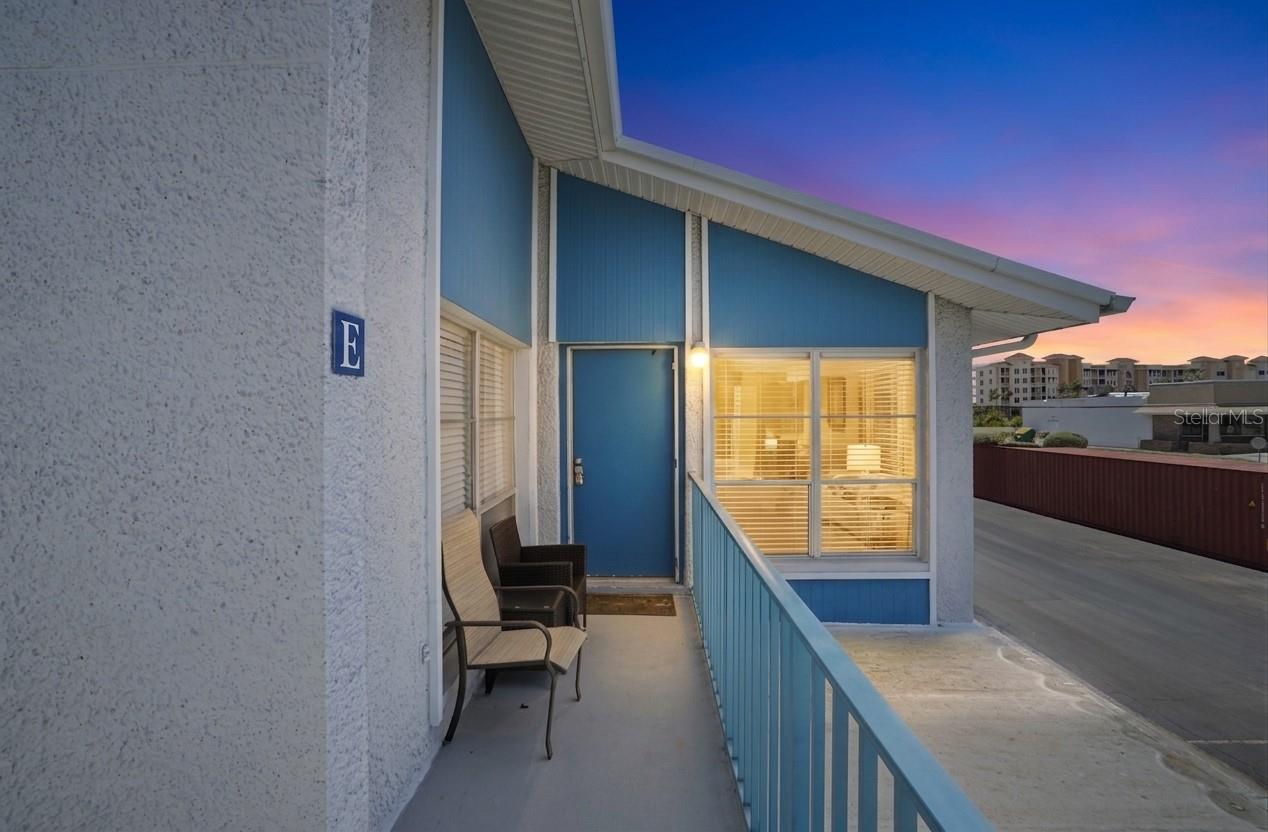 Image 2 of 33 For 155 Medallion Boulevard E