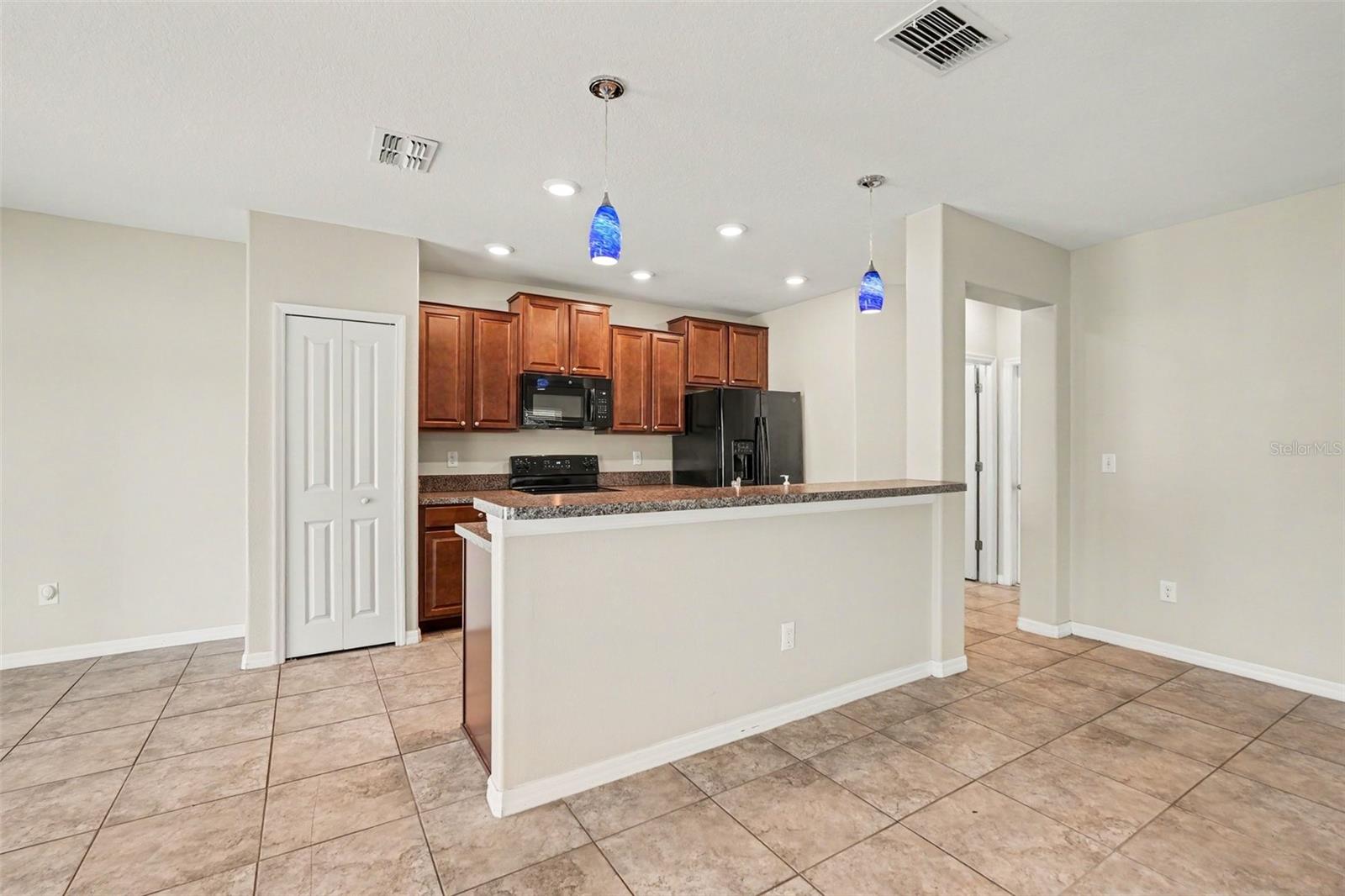 Image 12 of 26 For 7421 French Marigold Avenue