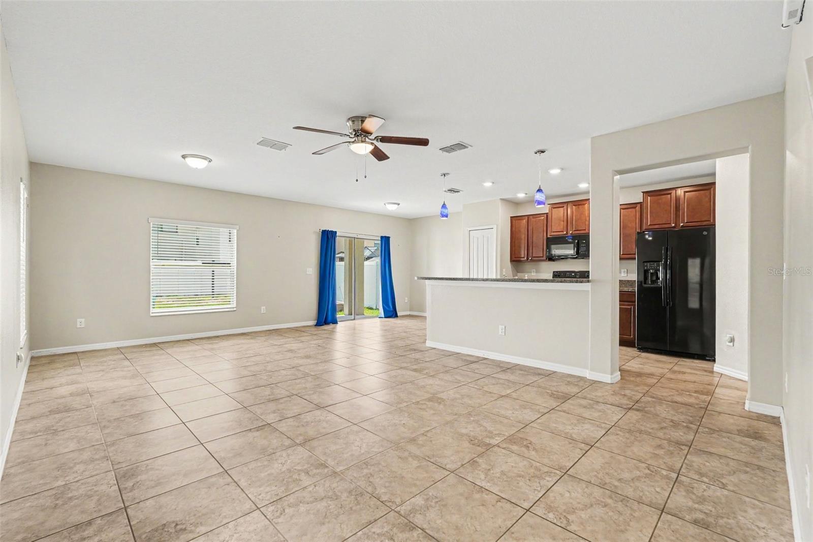 Image 4 of 26 For 7421 French Marigold Avenue