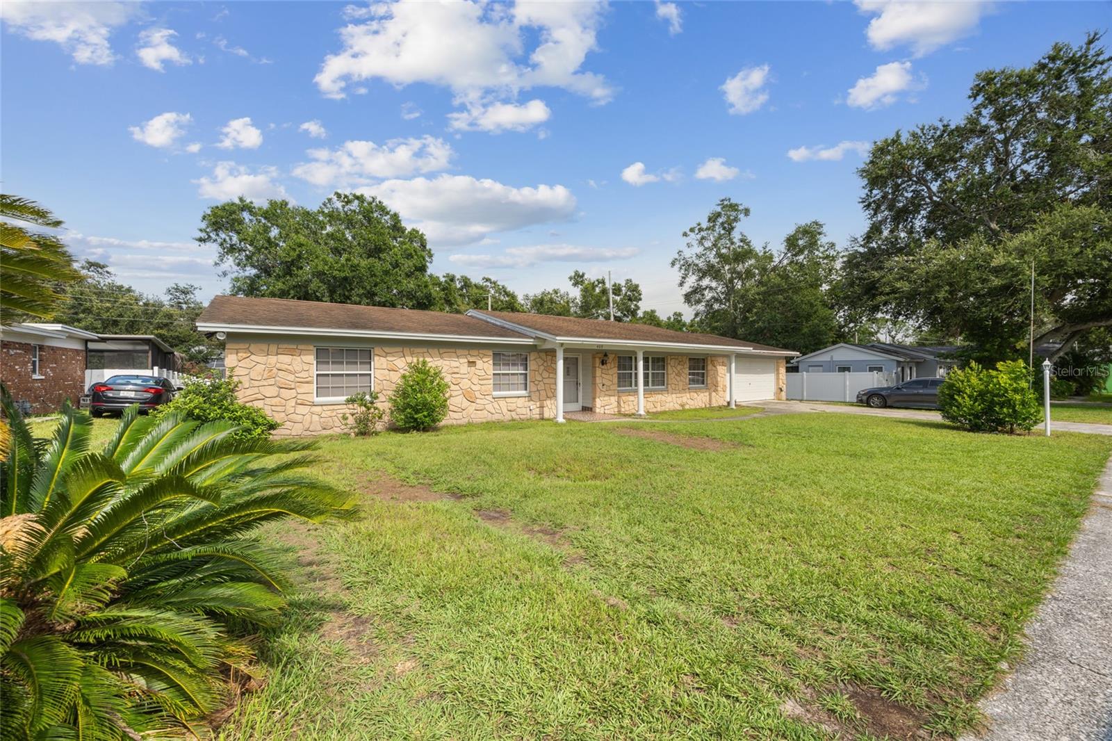 Image 3 of 32 For 409 Debra Drive