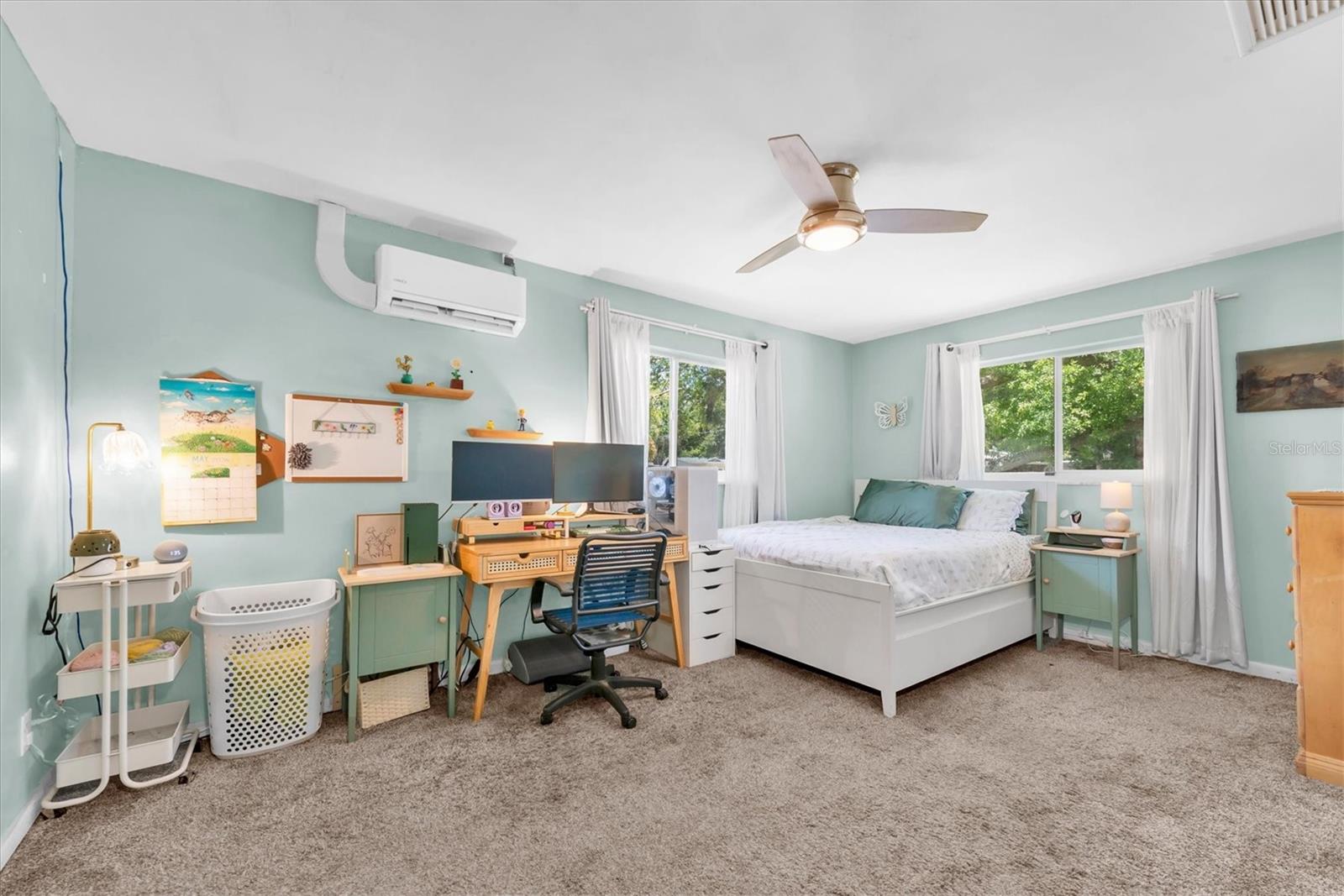 Image 23 of 42 For 1380 Kennywood Drive