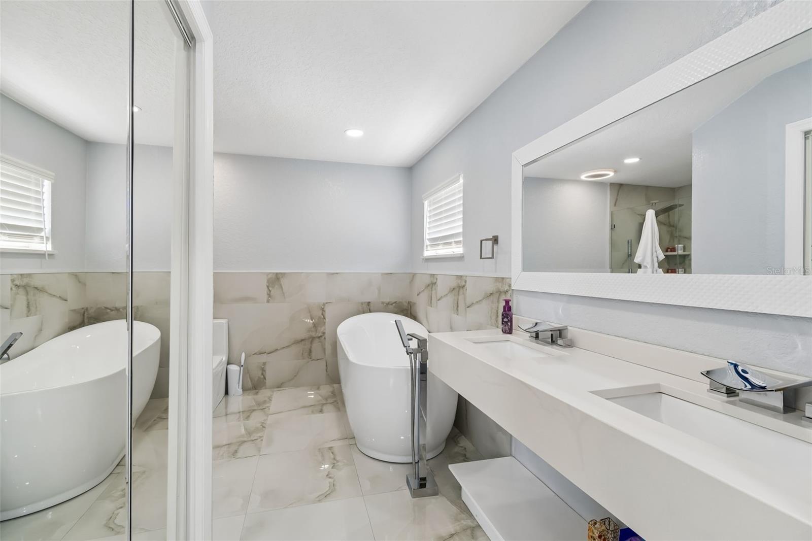 Image 23 of 48 For 9203 Lavina Lane
