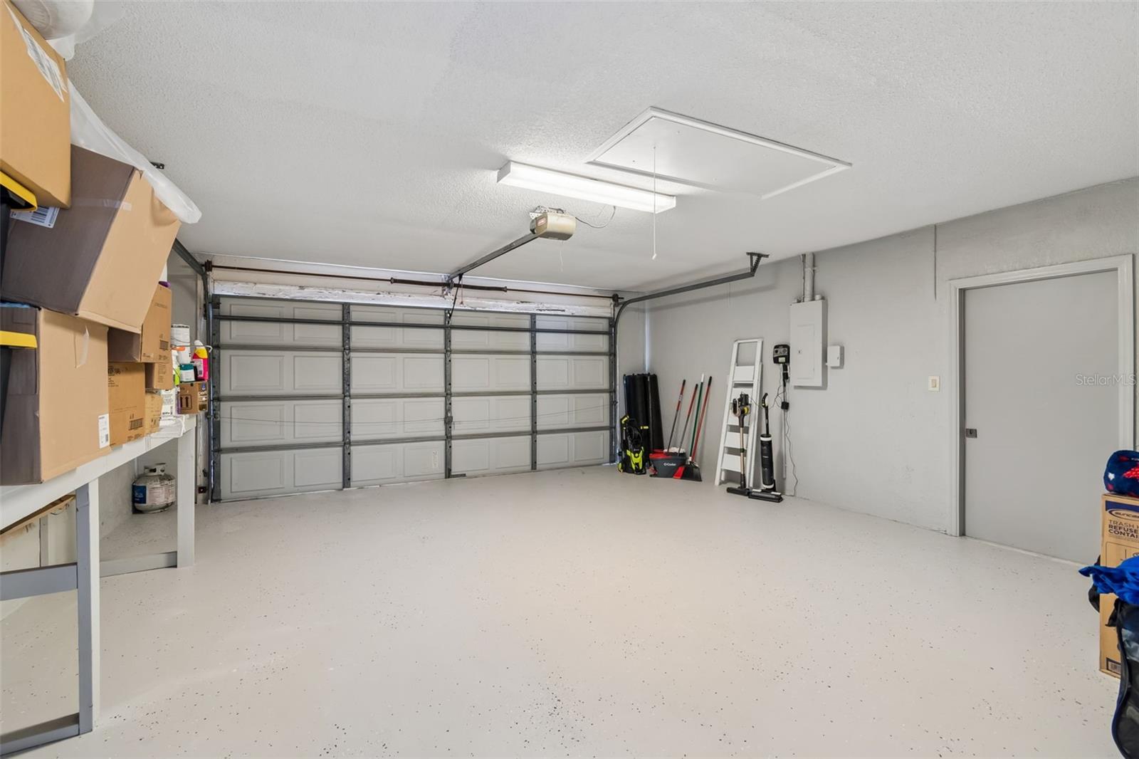 Image 40 of 48 For 9203 Lavina Lane