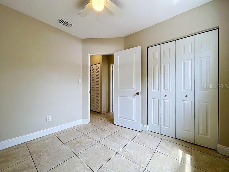 Image 11 of 18 For 7018 54th Avenue N