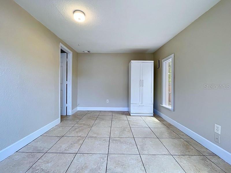Image 13 of 18 For 7018 54th Avenue N