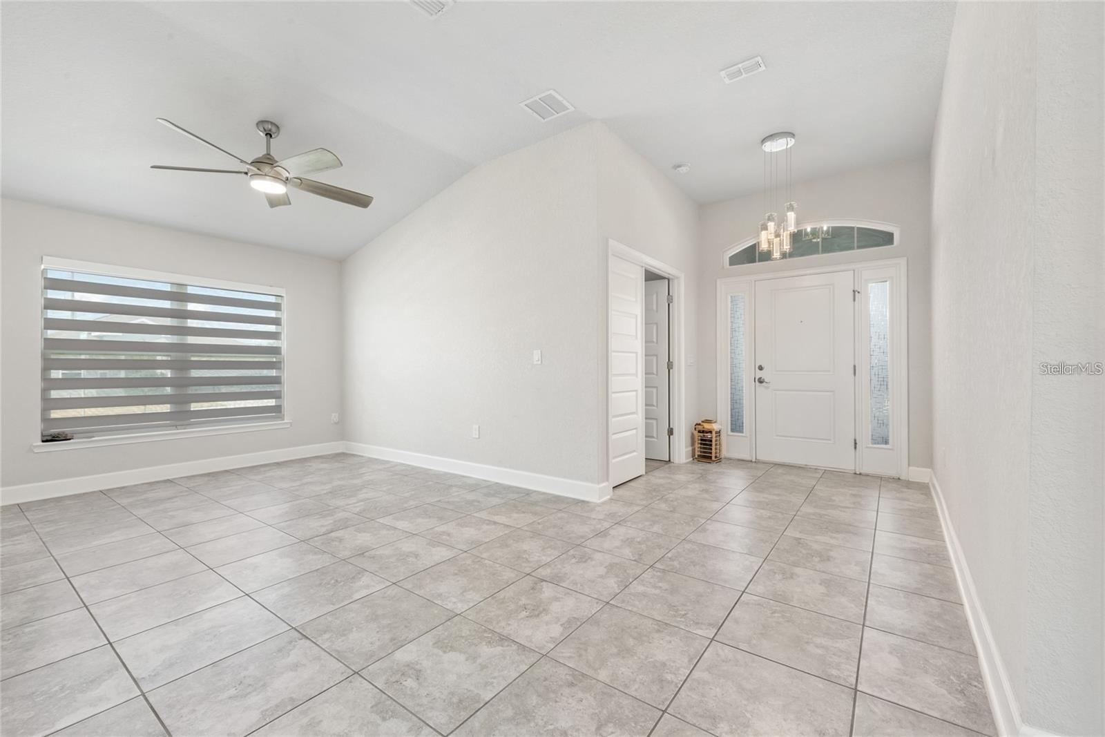 Image 13 of 28 For 260 Citrus Pointe Drive