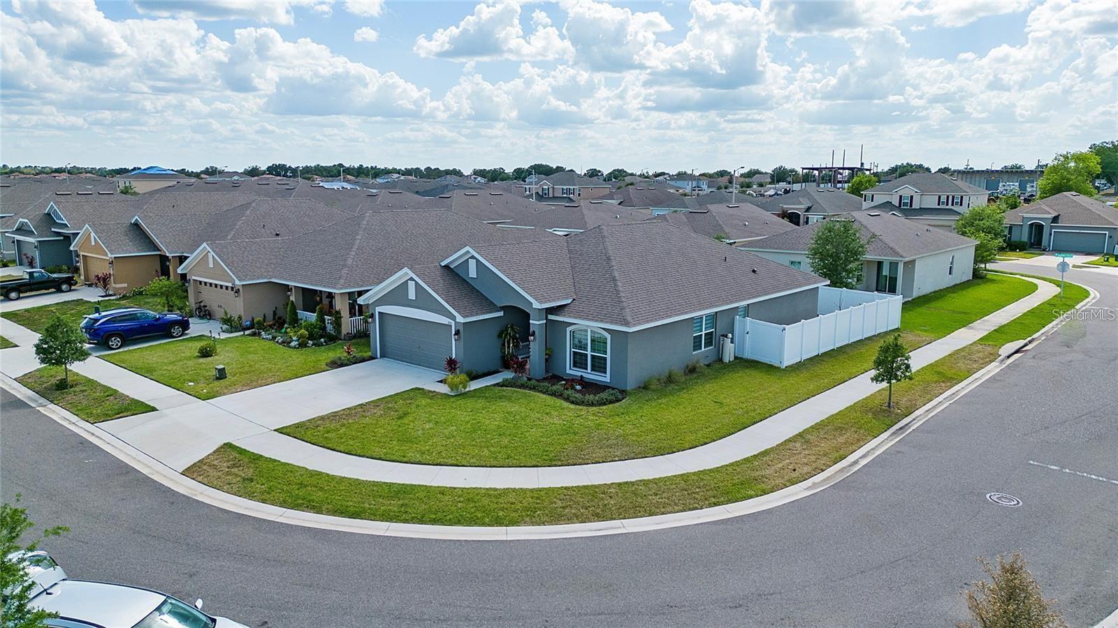 Image 3 of 28 For 260 Citrus Pointe Drive