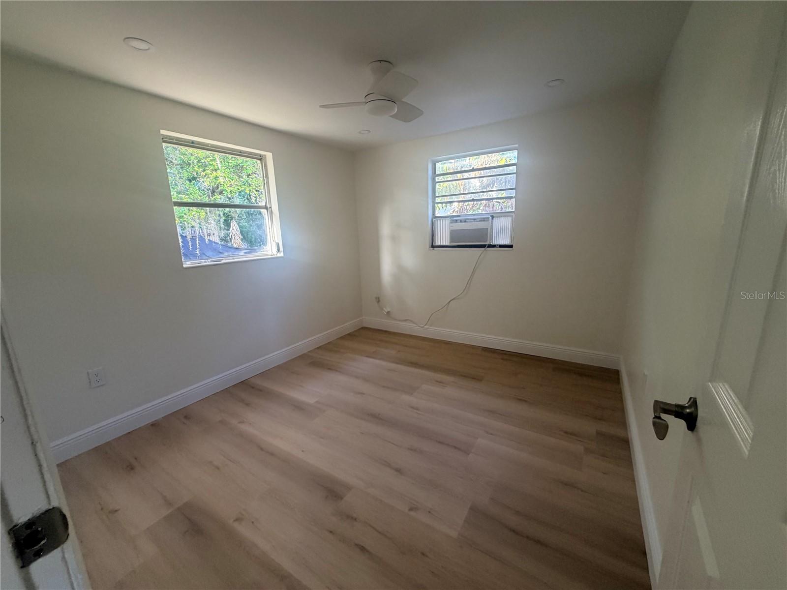 Image 4 of 8 For 1414 Maluhia Drive