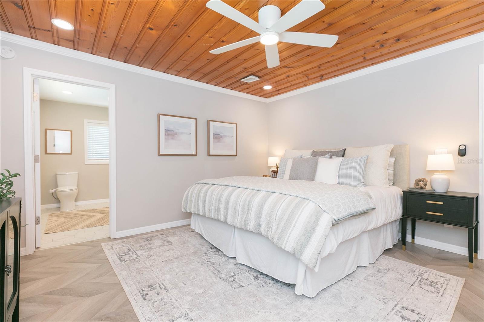 Image 13 of 27 For 1219 Flora Street