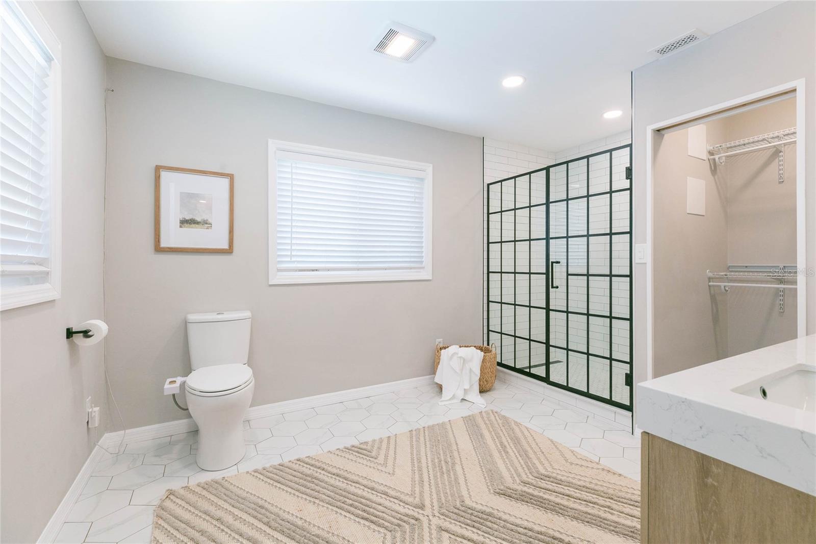 Image 14 of 27 For 1219 Flora Street