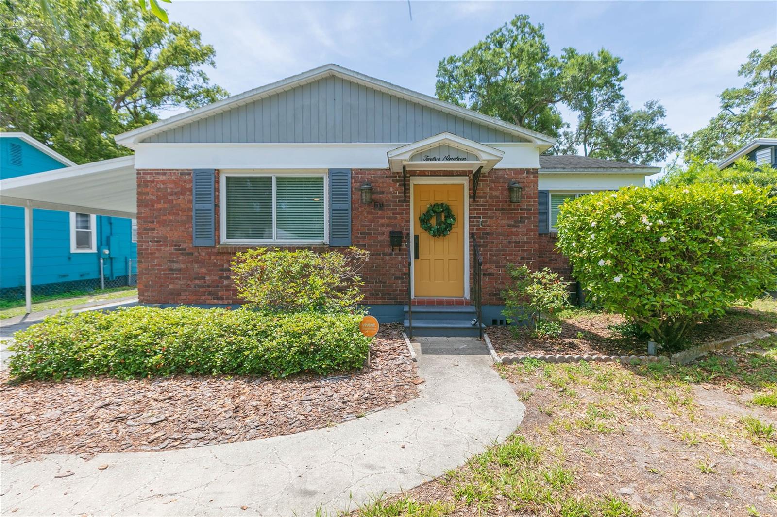 Image 2 of 27 For 1219 Flora Street