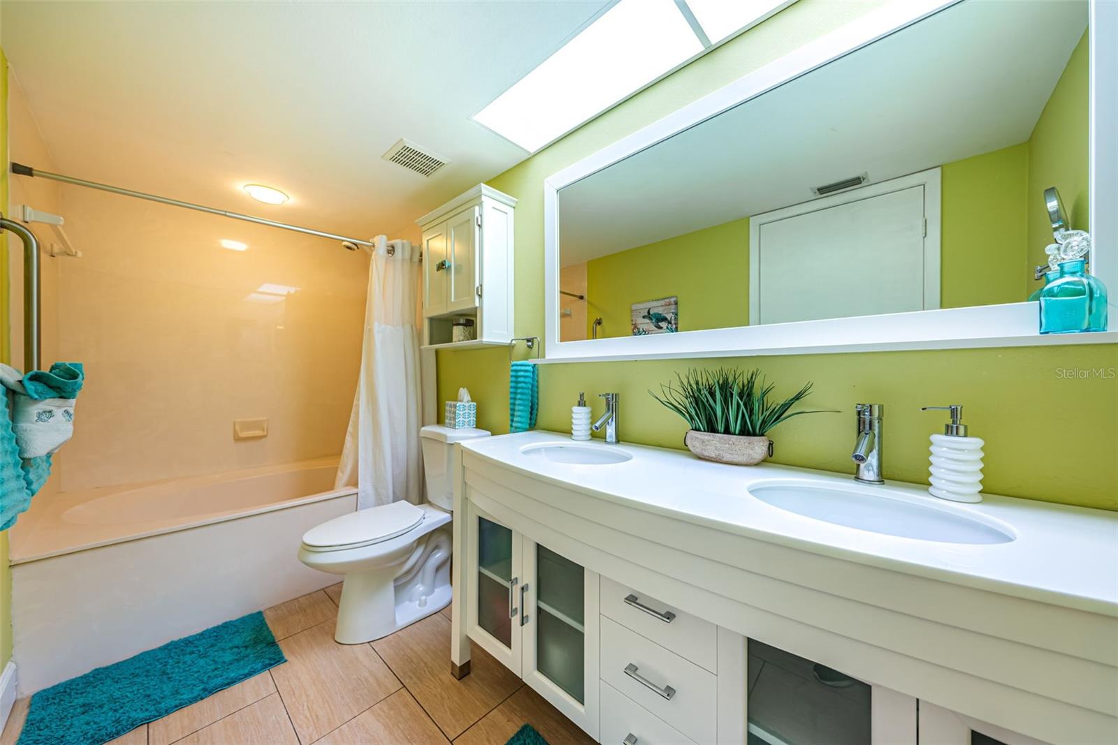Image 25 of 43 For 6181 Bahia Del Mar Boulevard 112