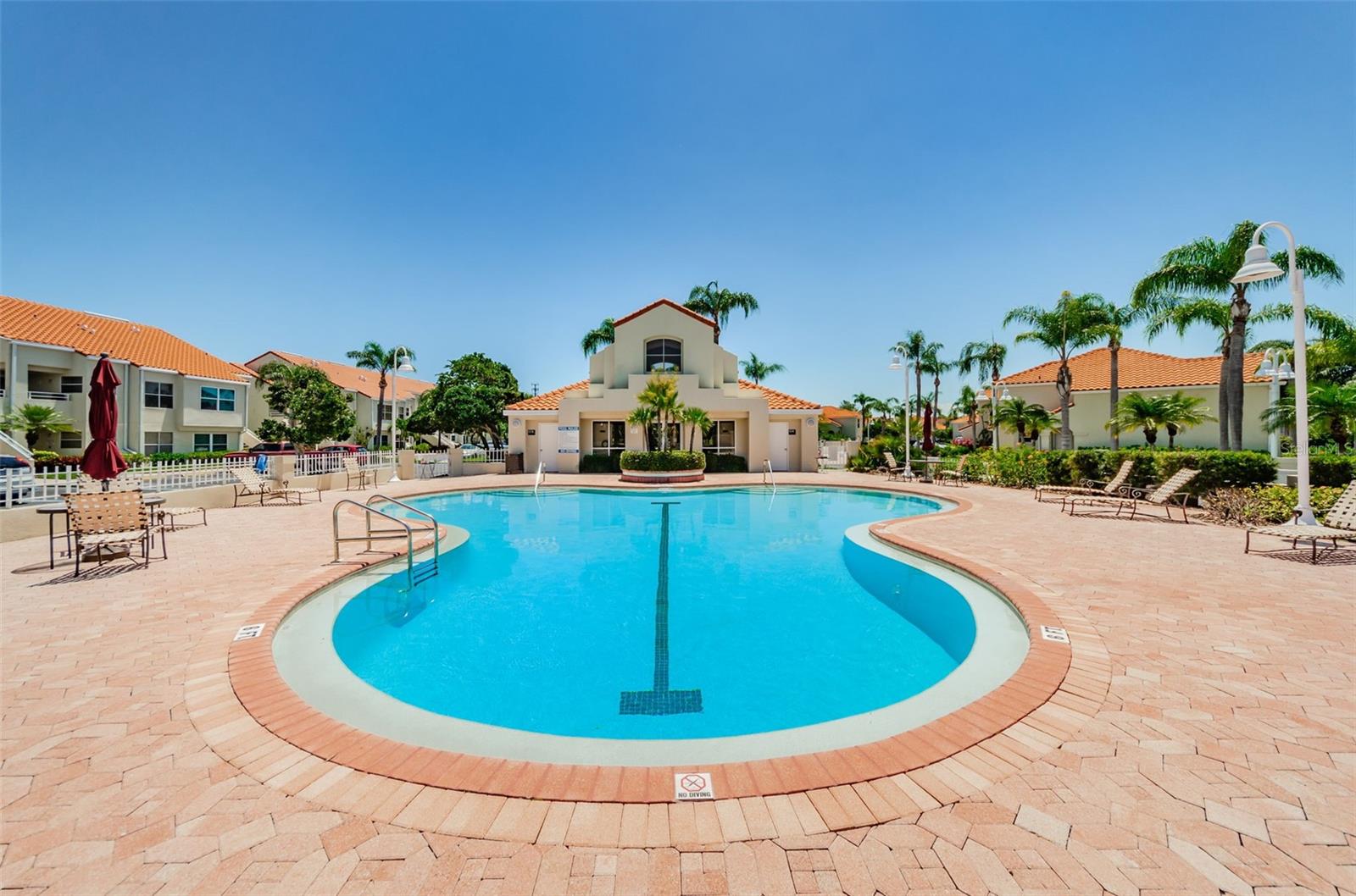 Image 38 of 43 For 6181 Bahia Del Mar Boulevard 112