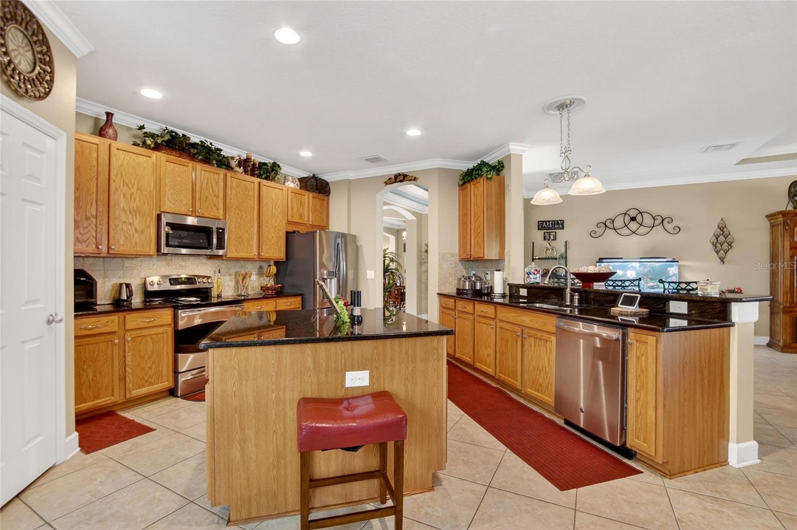 Image 18 of 62 For 10232 Holland Road