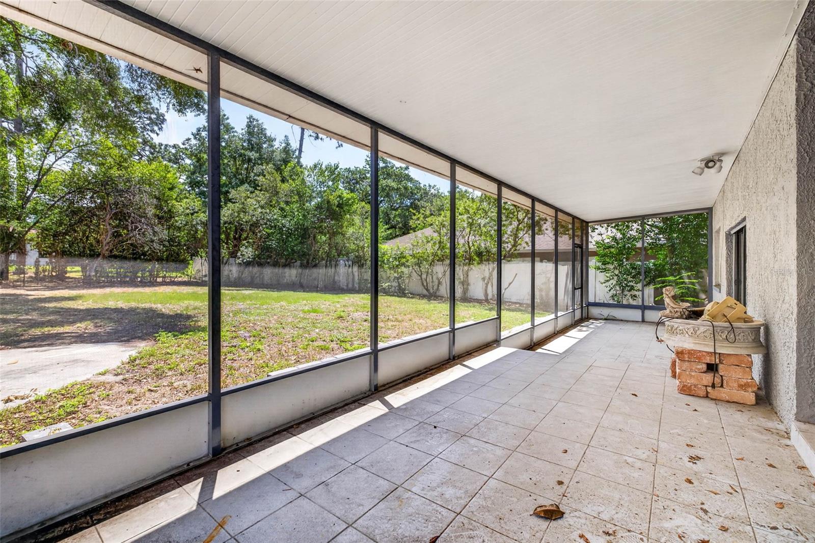 Image 63 of 67 For 305 Bannockburn Avenue