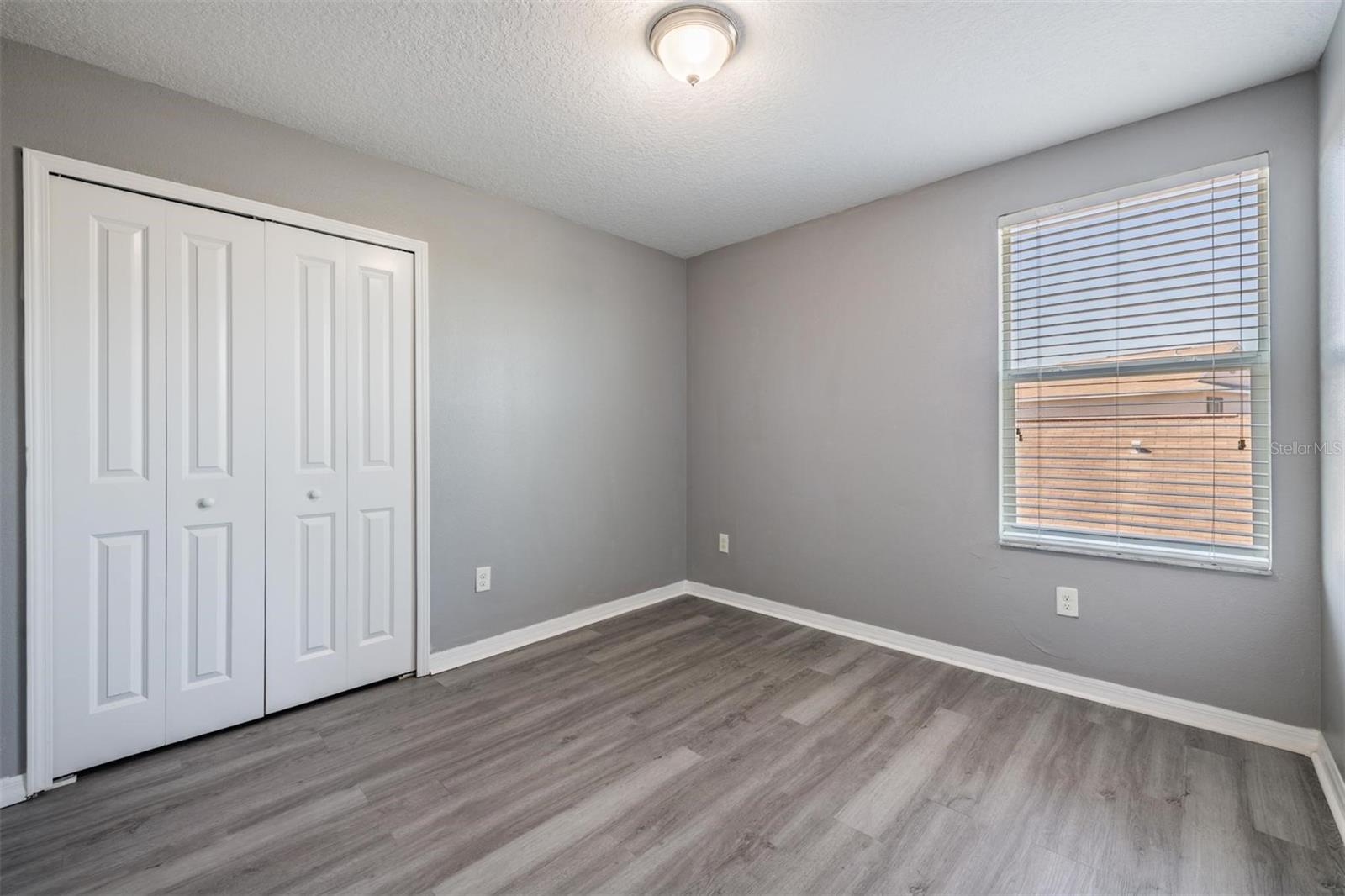 Image 29 of 55 For 253 Cascade Bend Drive