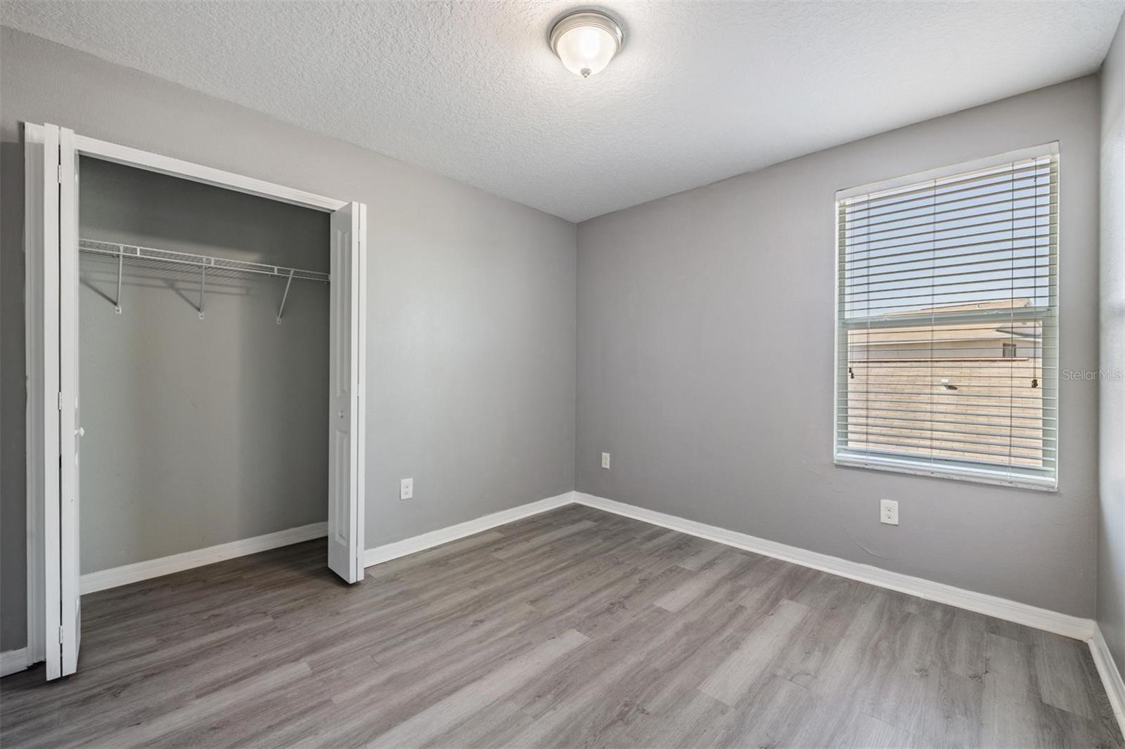 Image 30 of 55 For 253 Cascade Bend Drive