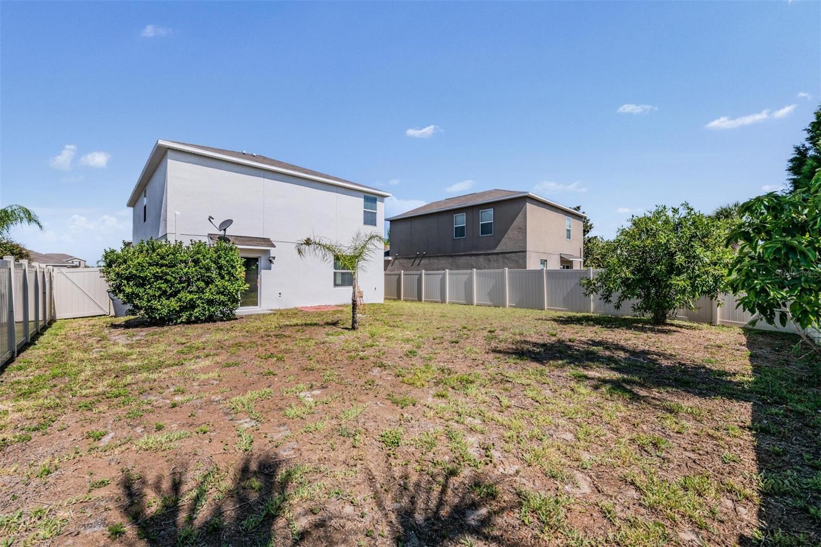 Image 41 of 55 For 253 Cascade Bend Drive