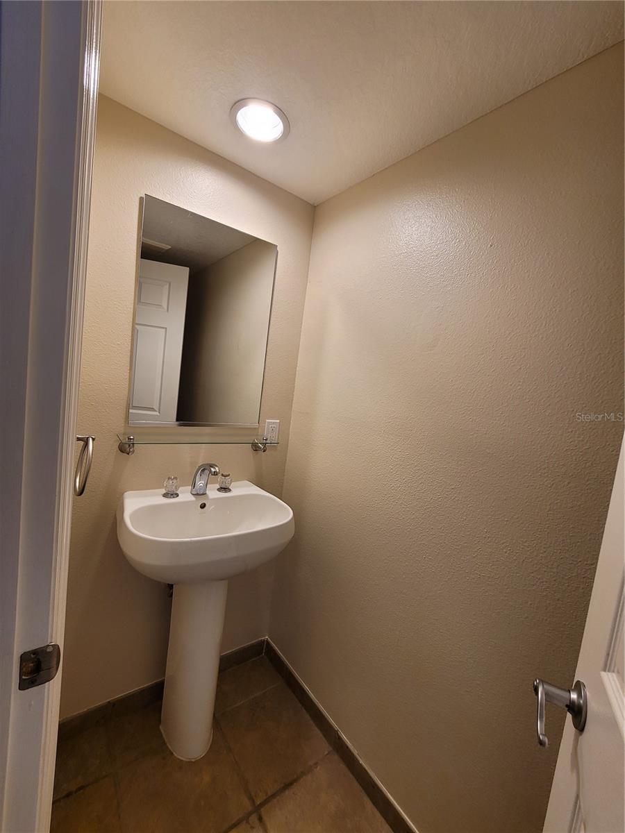 Image 10 of 26 For 260 15th Avenue Ne Na