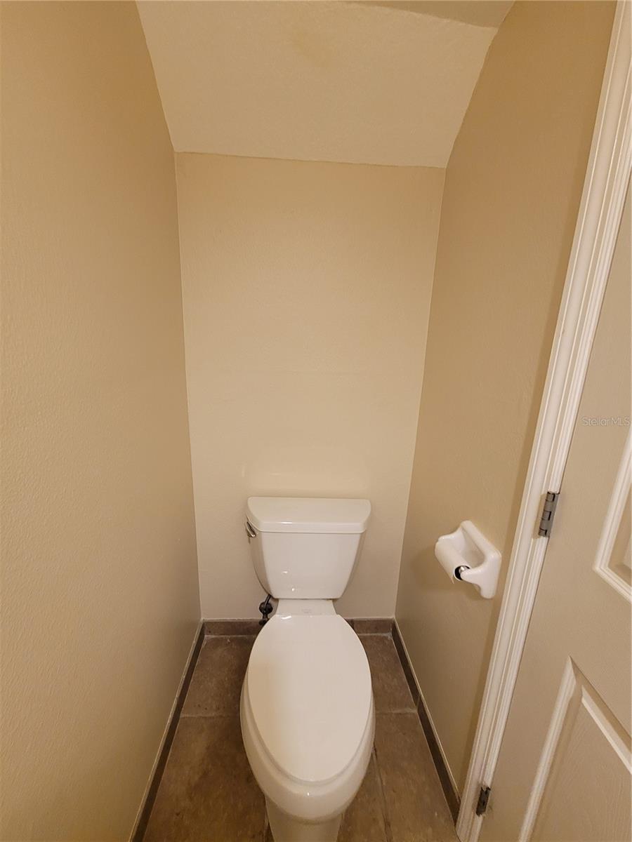 Image 11 of 26 For 260 15th Avenue Ne Na