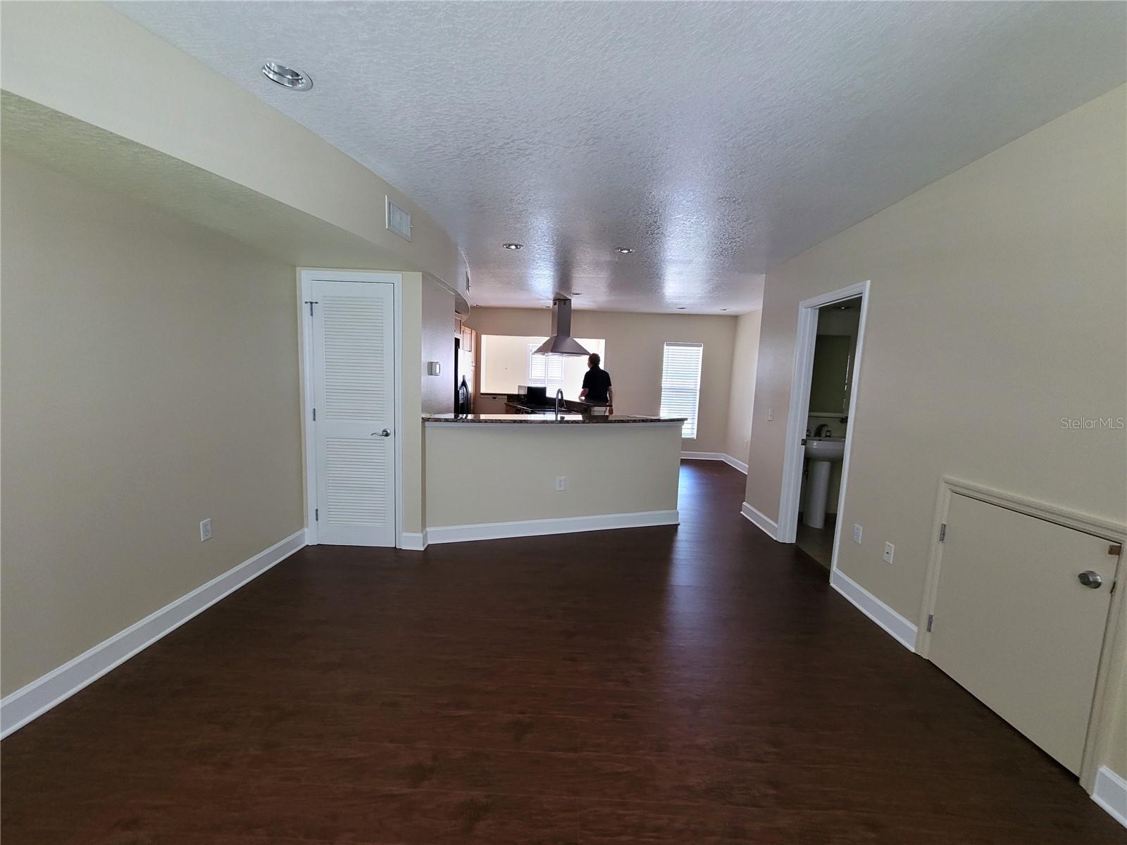 Image 5 of 26 For 260 15th Avenue Ne Na