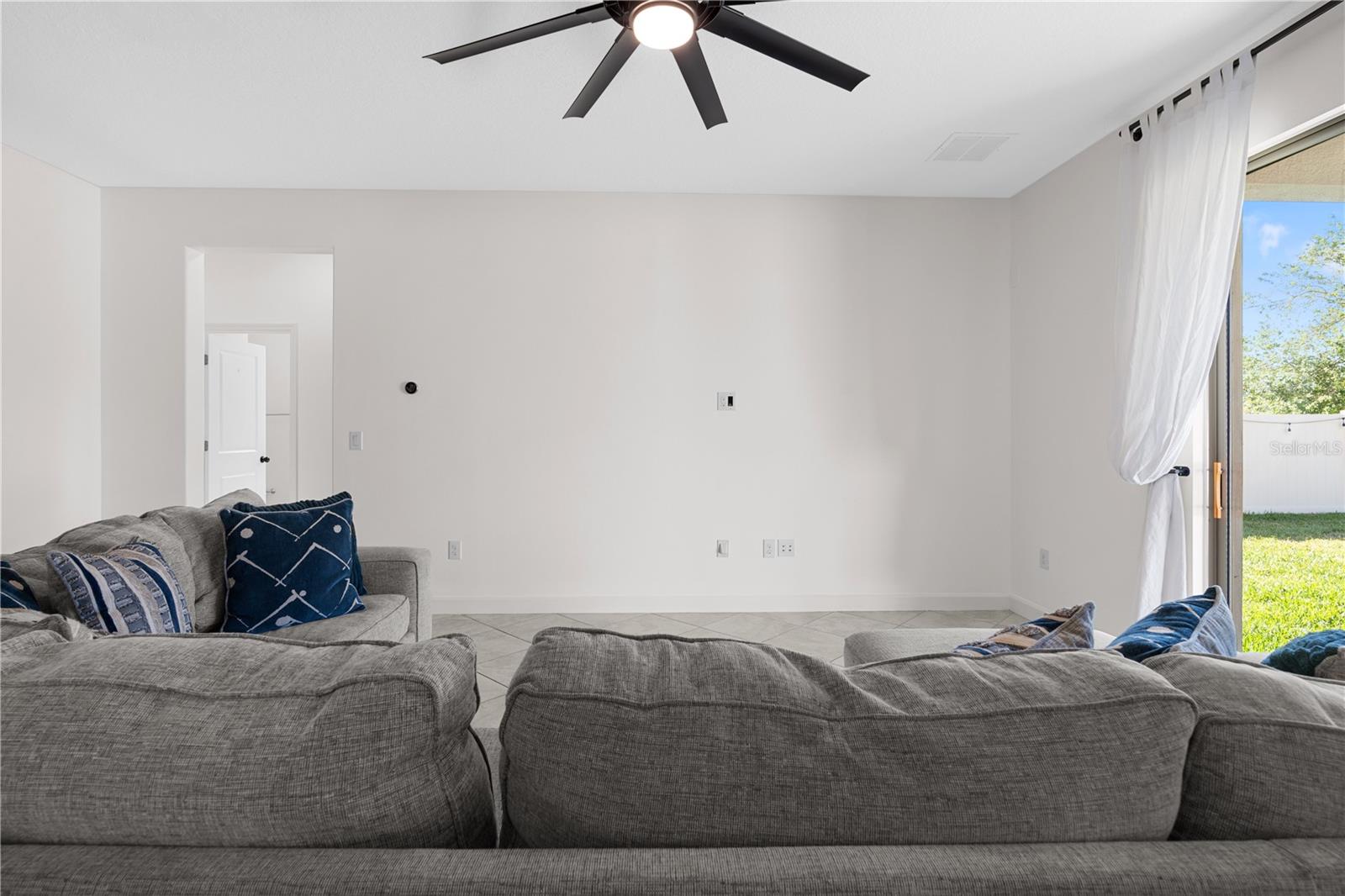 Listing photo id 18 for 11411 Chilly Water Court