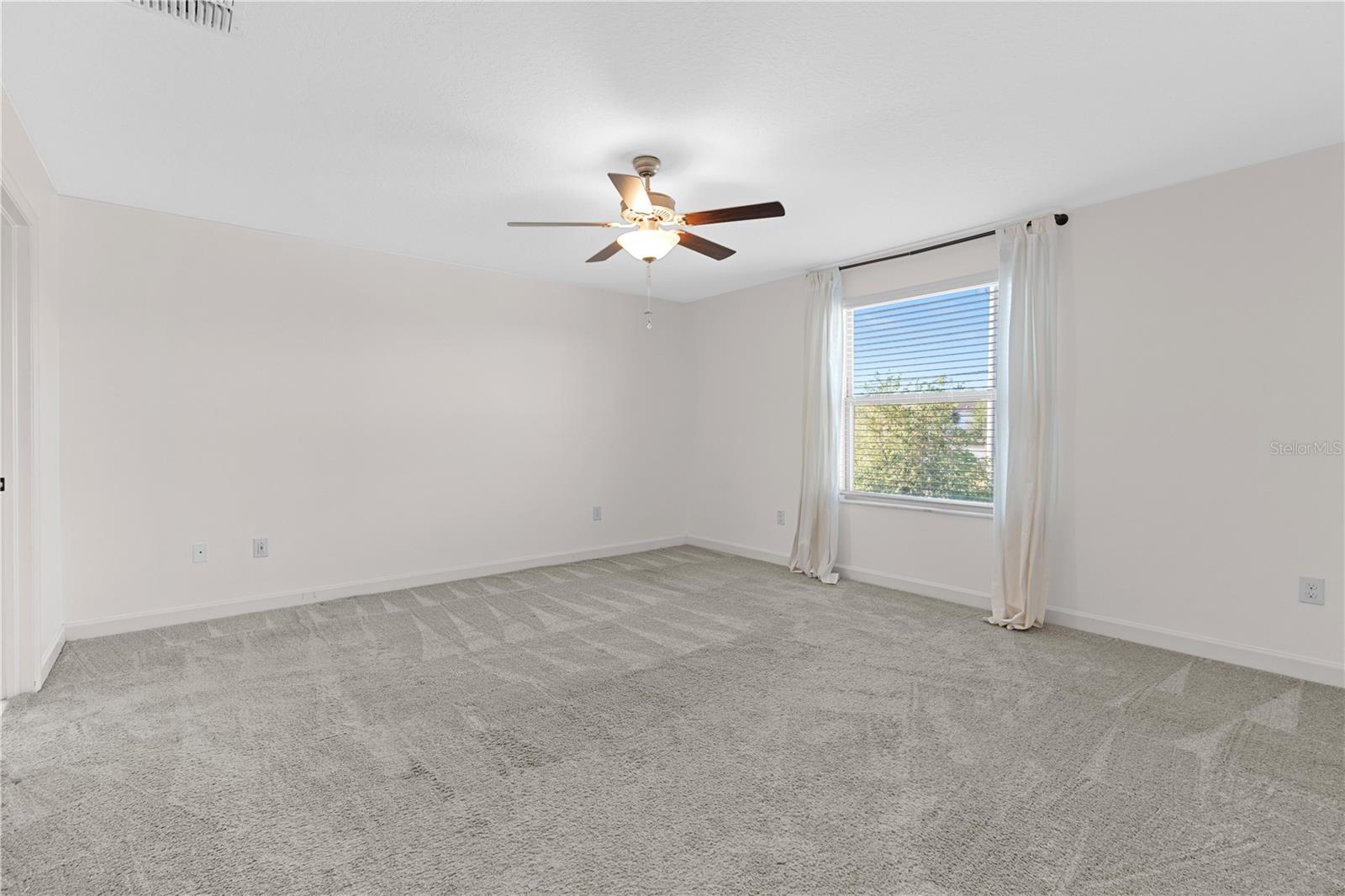 Listing photo id 33 for 11411 Chilly Water Court
