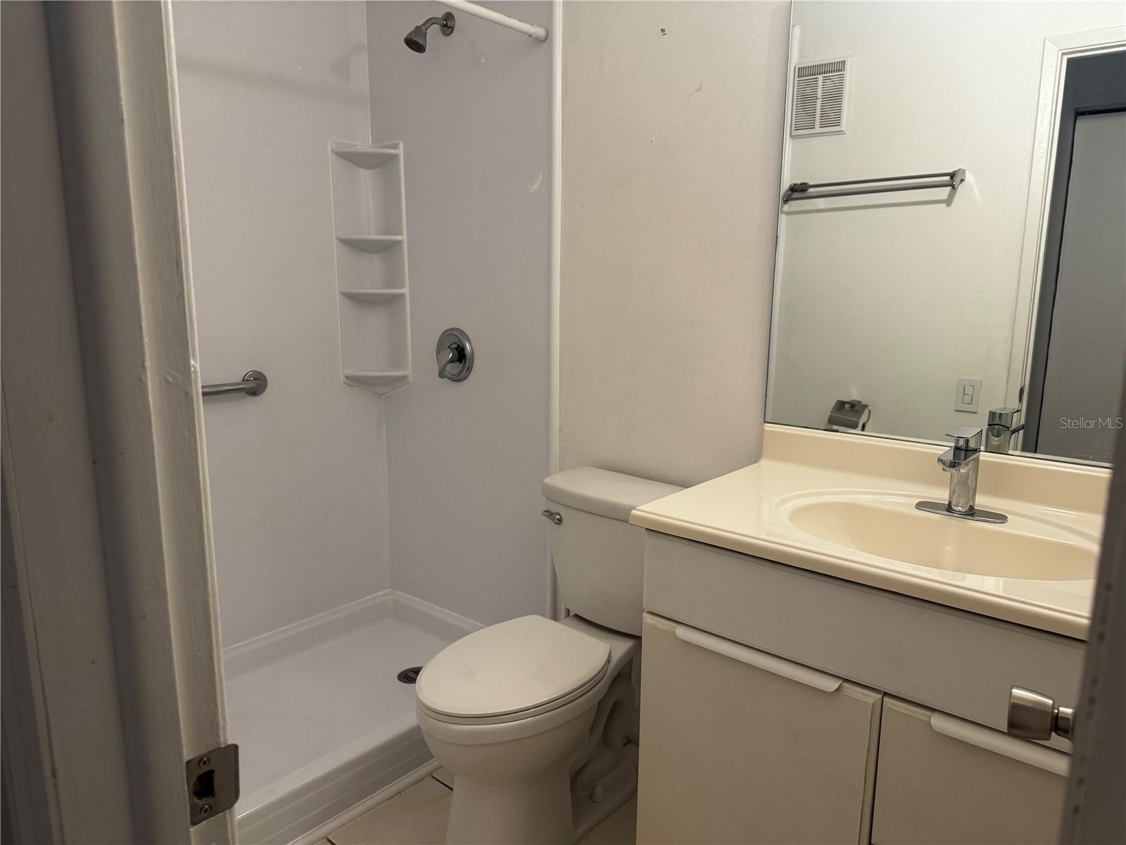 Image 3 of 17 For 5660 80th Street N C101