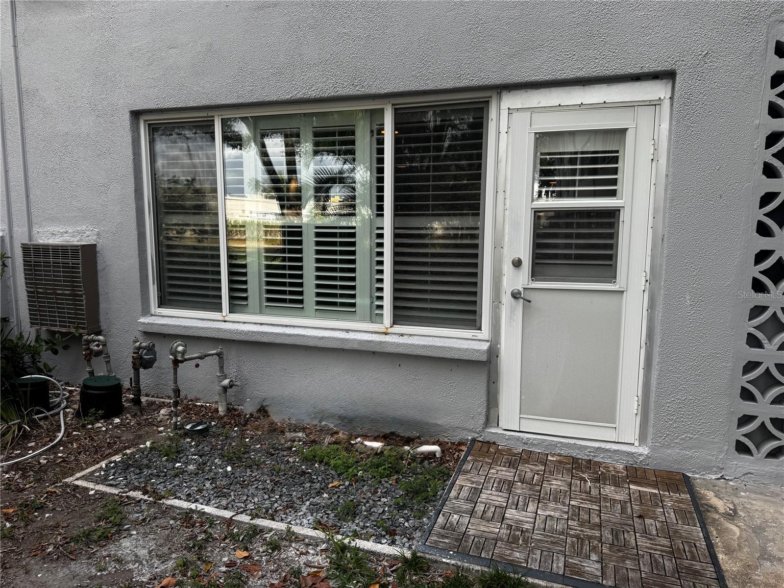 Image 7 of 17 For 5660 80th Street N C101