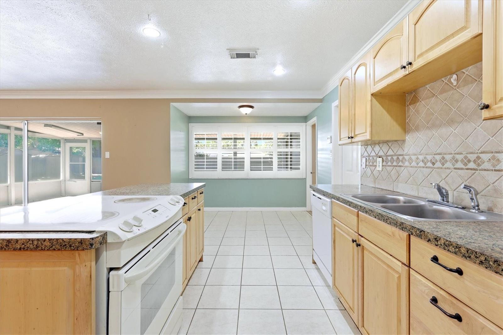 Image 11 of 44 For 13808 Cherry Brook Lane