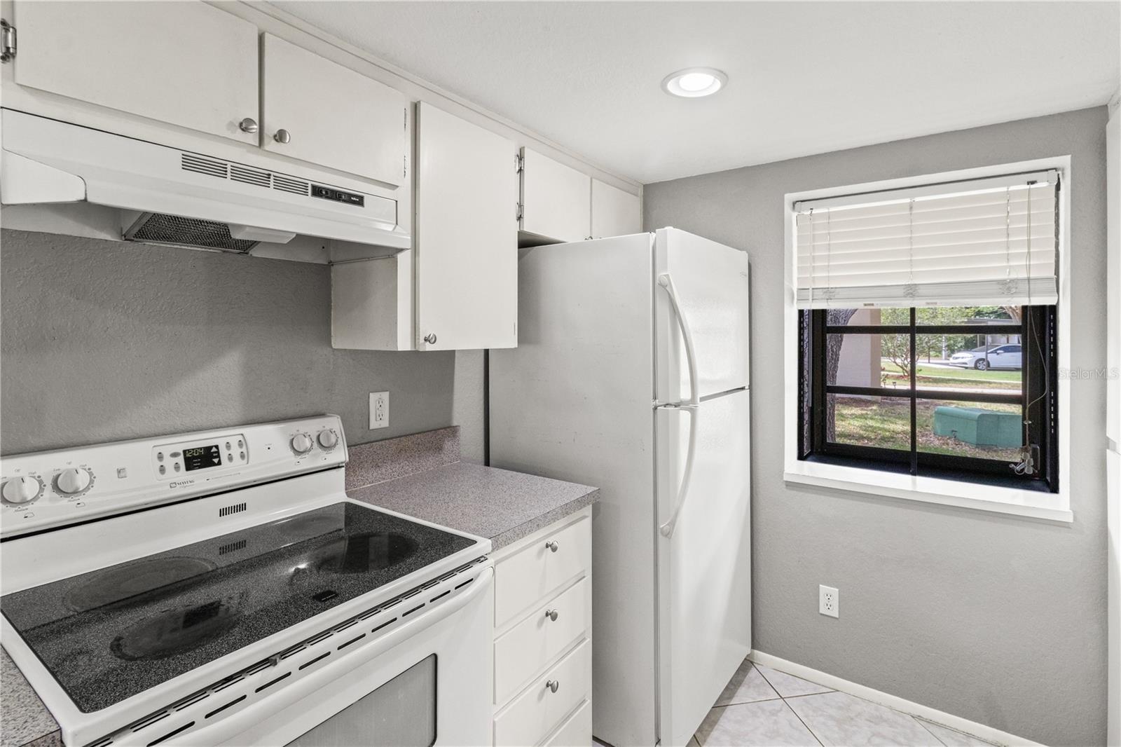 Image 13 of 33 For 11511 113th Street 11c