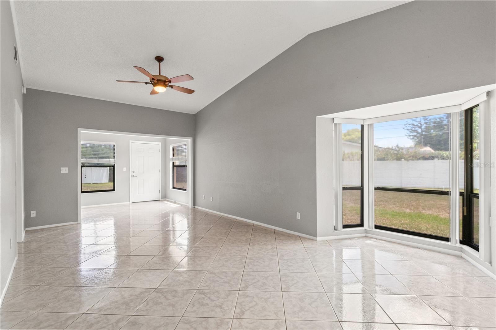 Image 15 of 33 For 11511 113th Street 11c