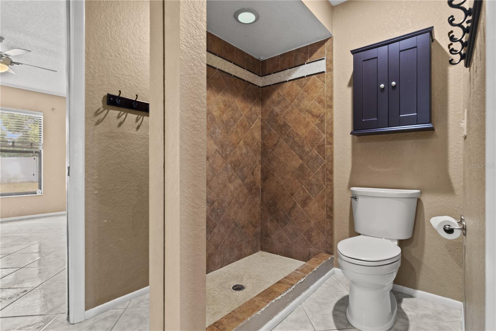 Image 23 of 33 For 11511 113th Street 11c