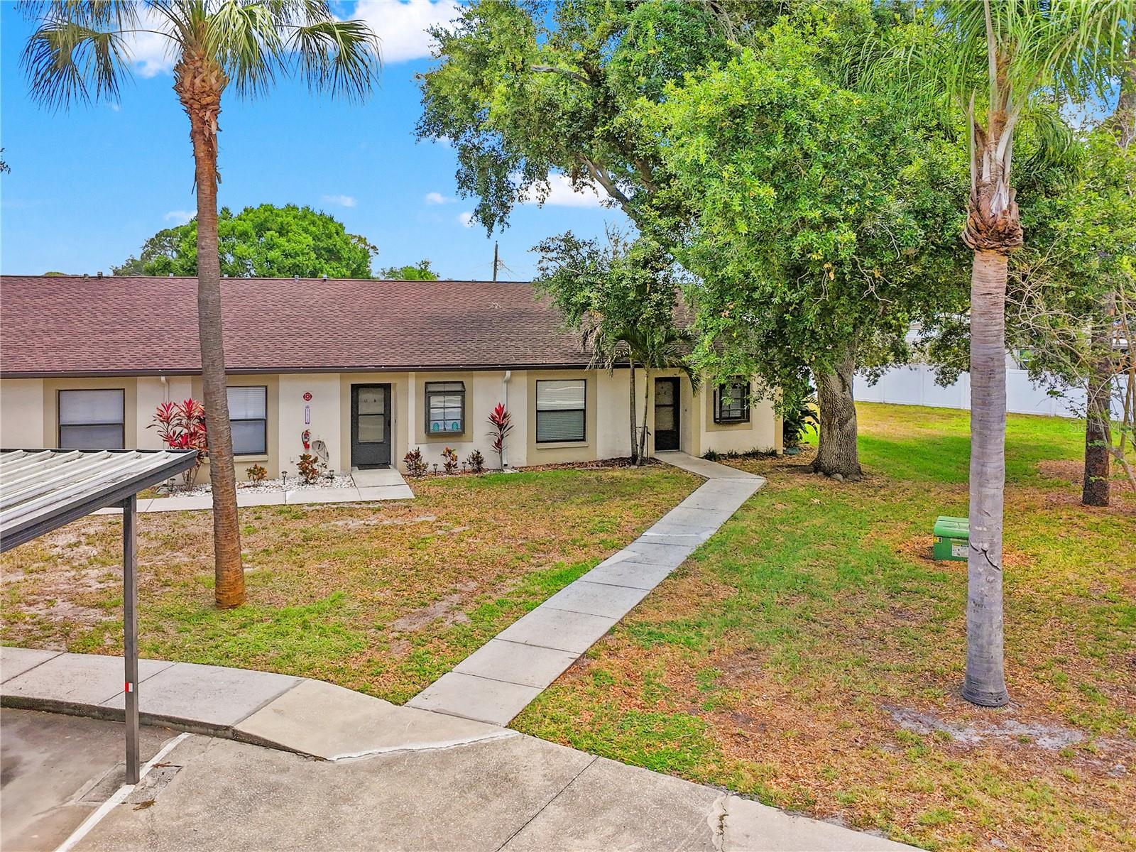 Image 4 of 33 For 11511 113th Street 11c