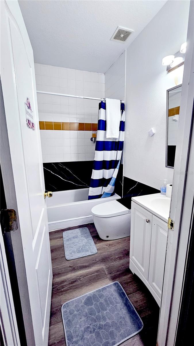 Image 8 of 15 For 13612 21st Street
