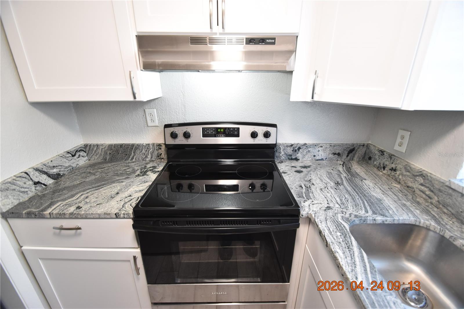 Image 10 of 13 For 30 Danube Avenue 3