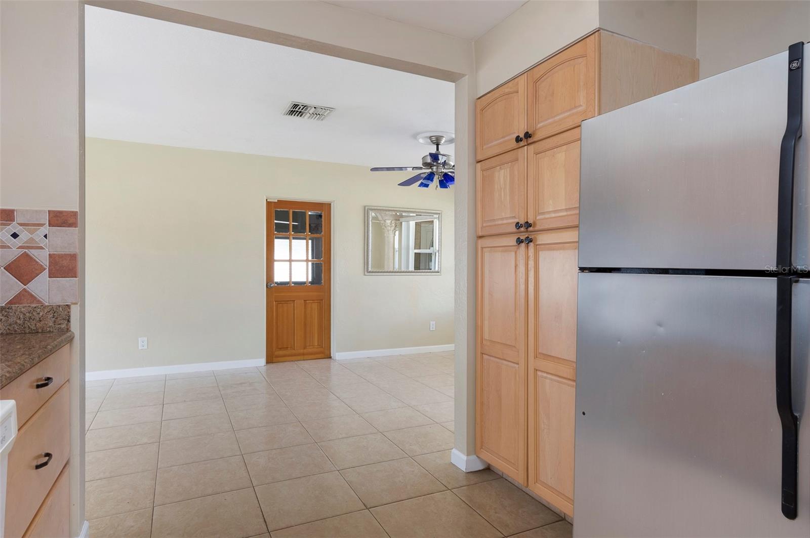 Image 11 of 26 For 4218 24th Avenue N