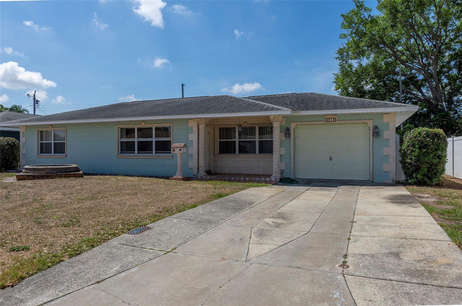 Image 2 of 26 For 4218 24th Avenue N