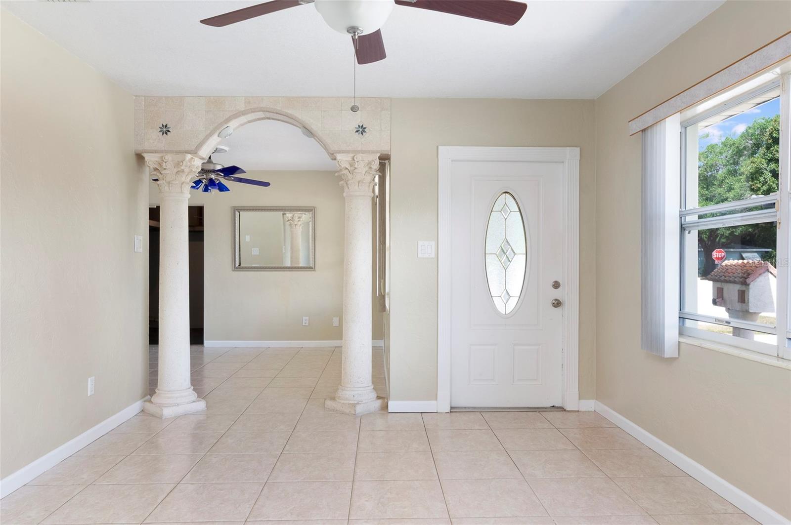 Image 6 of 26 For 4218 24th Avenue N