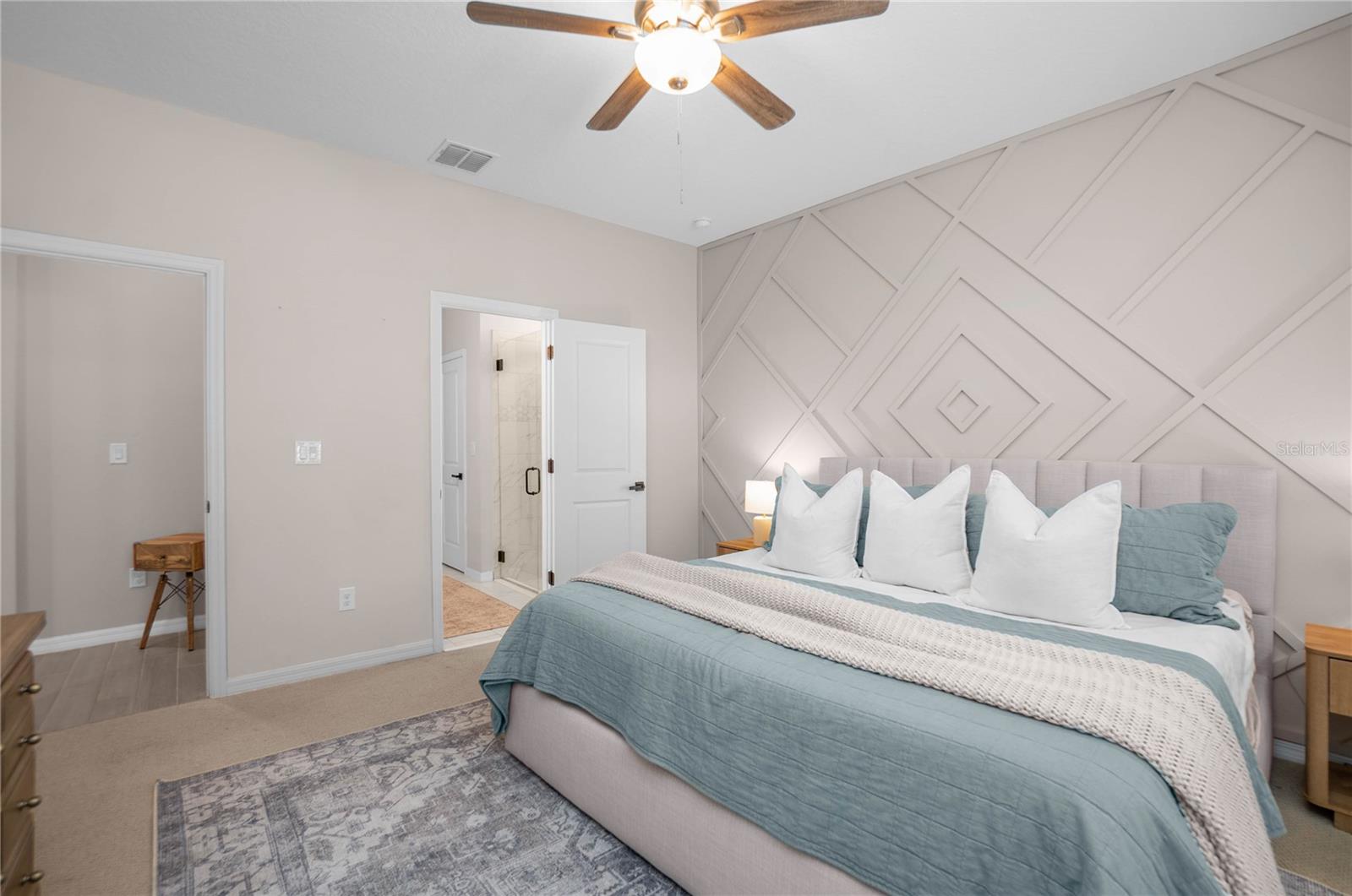 Image 16 of 66 For 34382 Evergreen Hill Court