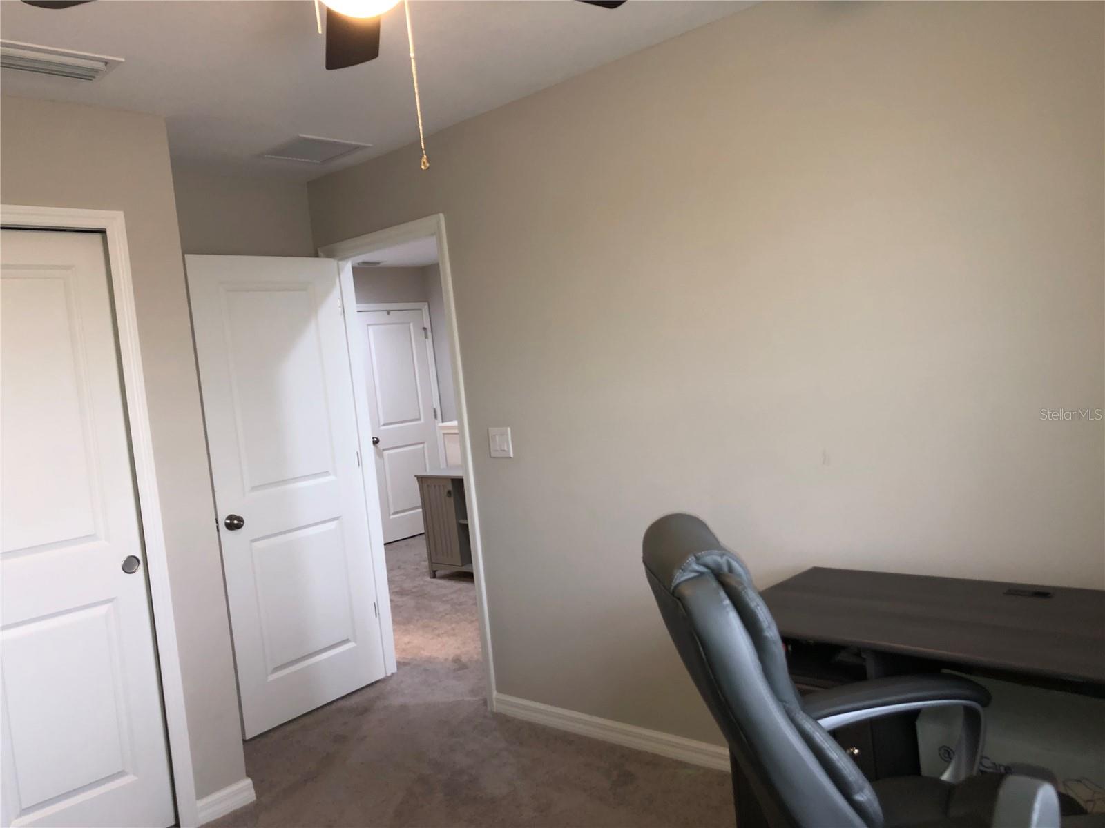 Image 15 of 18 For 10549 Oakside Drive