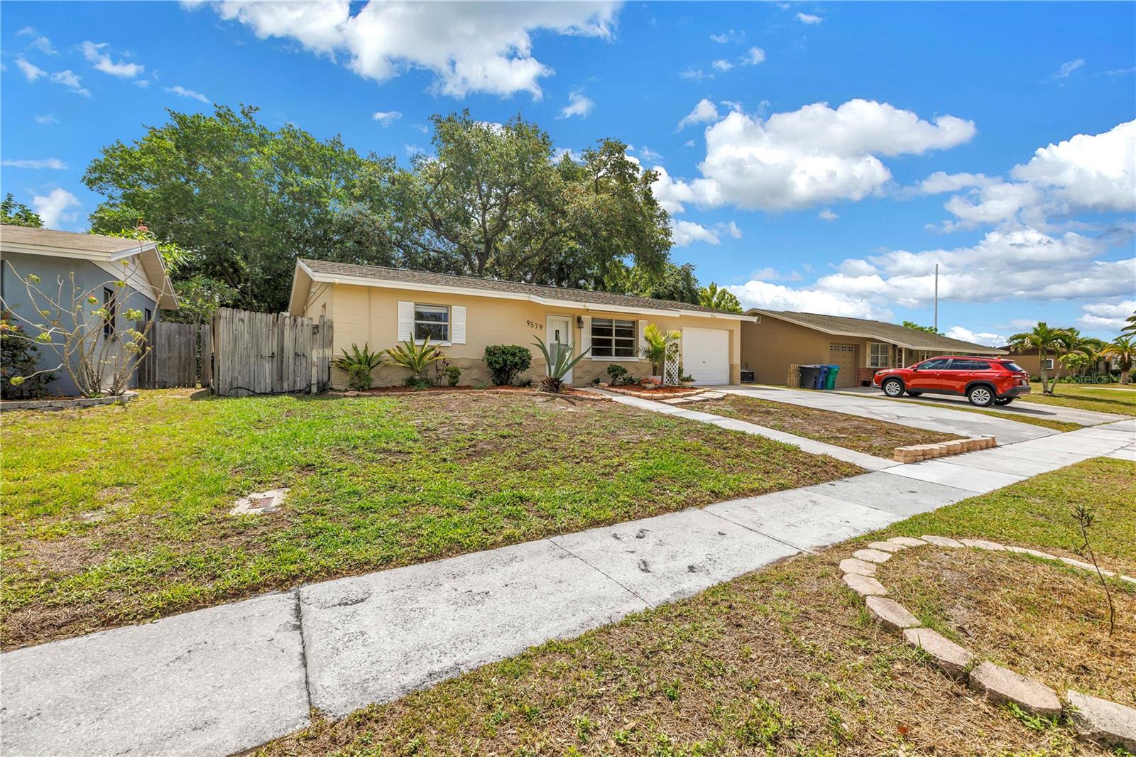 Image 37 of 39 For 9579 Golden Grove Street