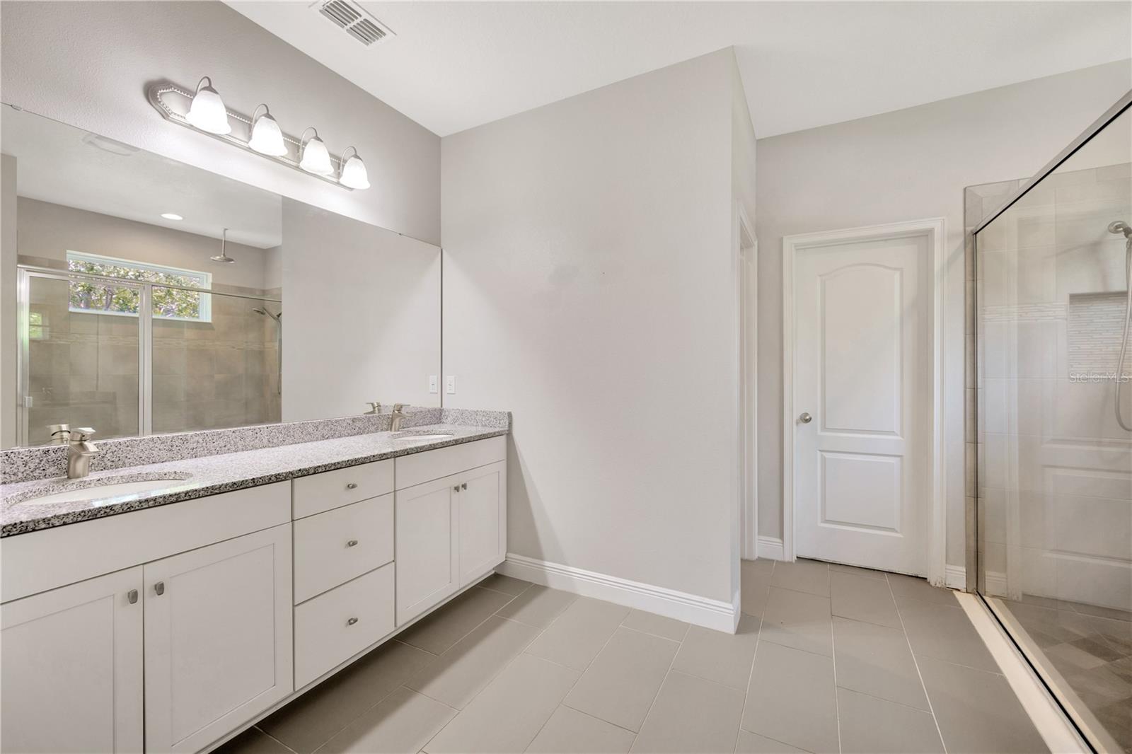 Image 11 of 30 For 6518 Park Strand Drive