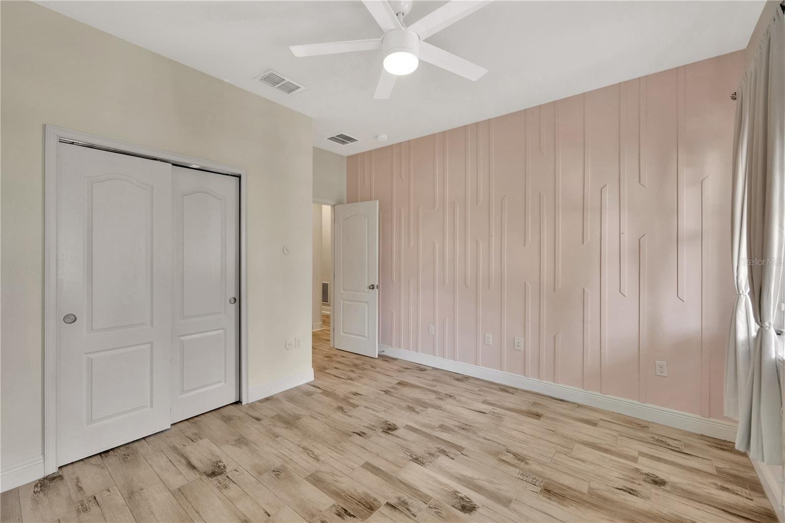 Image 19 of 30 For 6518 Park Strand Drive