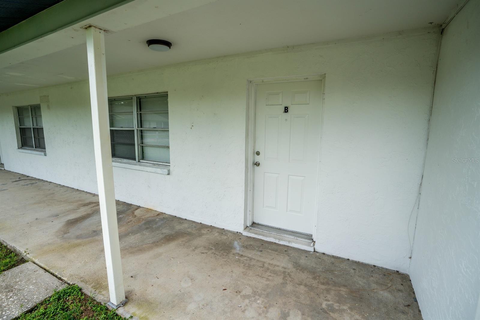 Image 4 of 20 For 6913 Mathers Lane